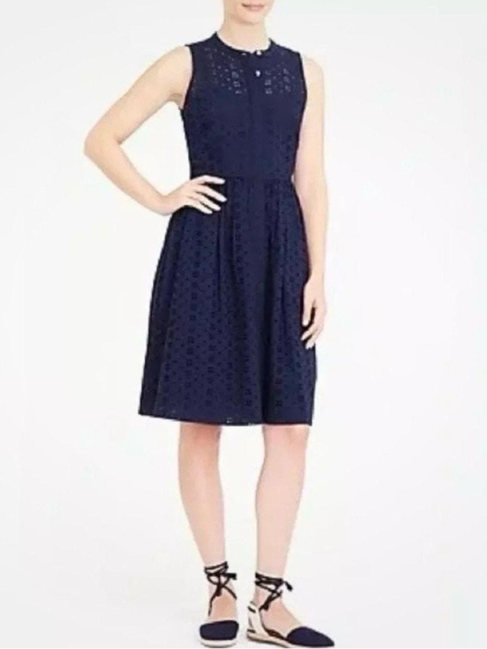 J. Crew Dark Navy Eyelet Sleeveless
Dress Size: 8 (M)